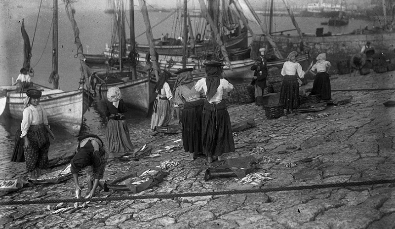 fotografo_desconhecido_cais_da_ribeira_1898_1908_A3624